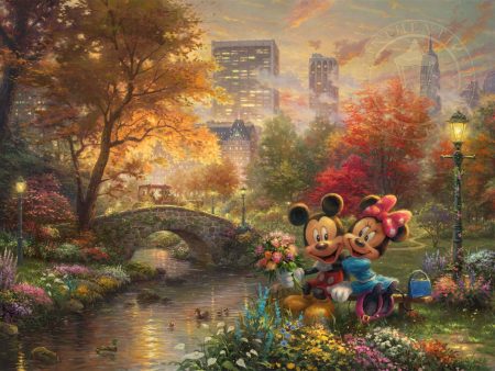 Mickey and Minnie - Sweetheart Central Park  Online Sale